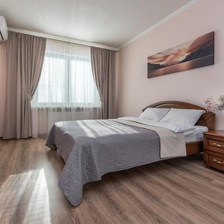 Appartement Осокорки Русовой 3 à Kiev Extérieur photo